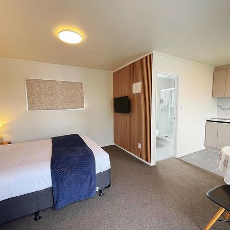 Summer Inn Motel Orewa Extérieur photo