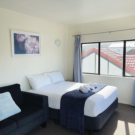 Summer Inn Motel Orewa Extérieur photo