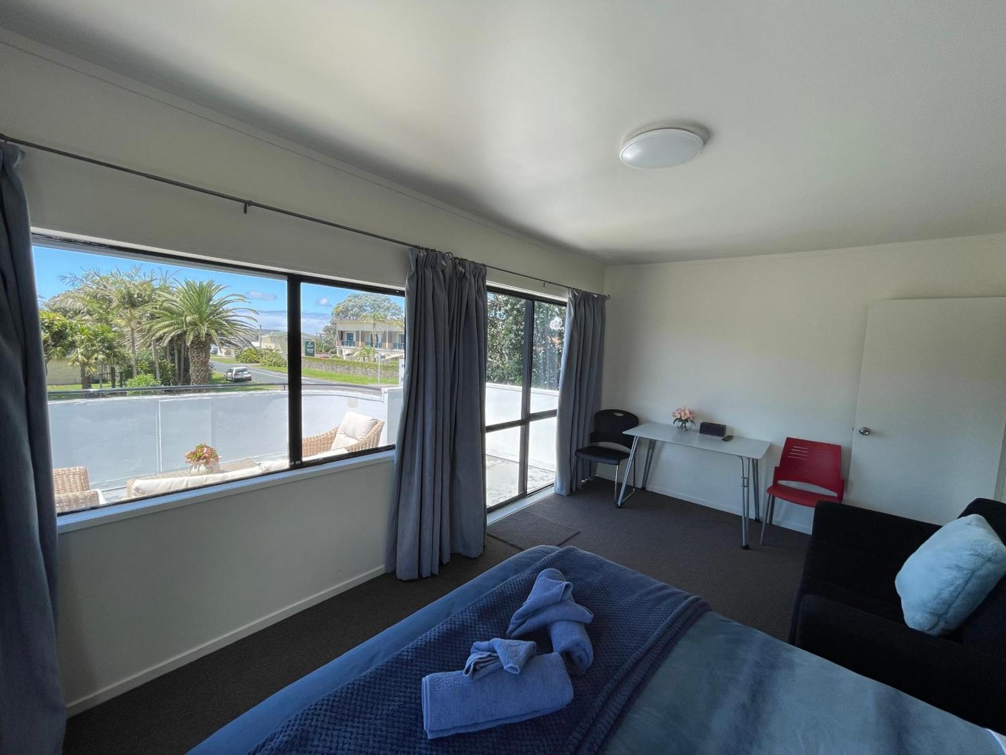 Summer Inn Motel Orewa Extérieur photo
