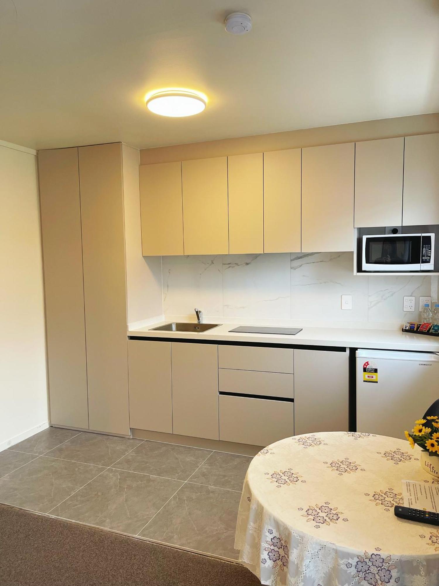 Summer Inn Motel Orewa Extérieur photo
