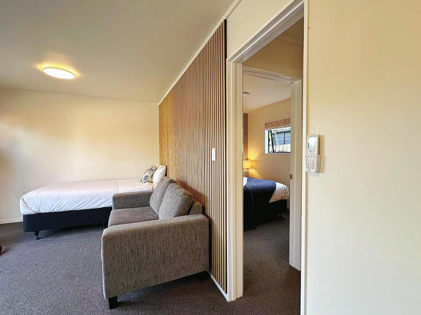 Summer Inn Motel Orewa Extérieur photo