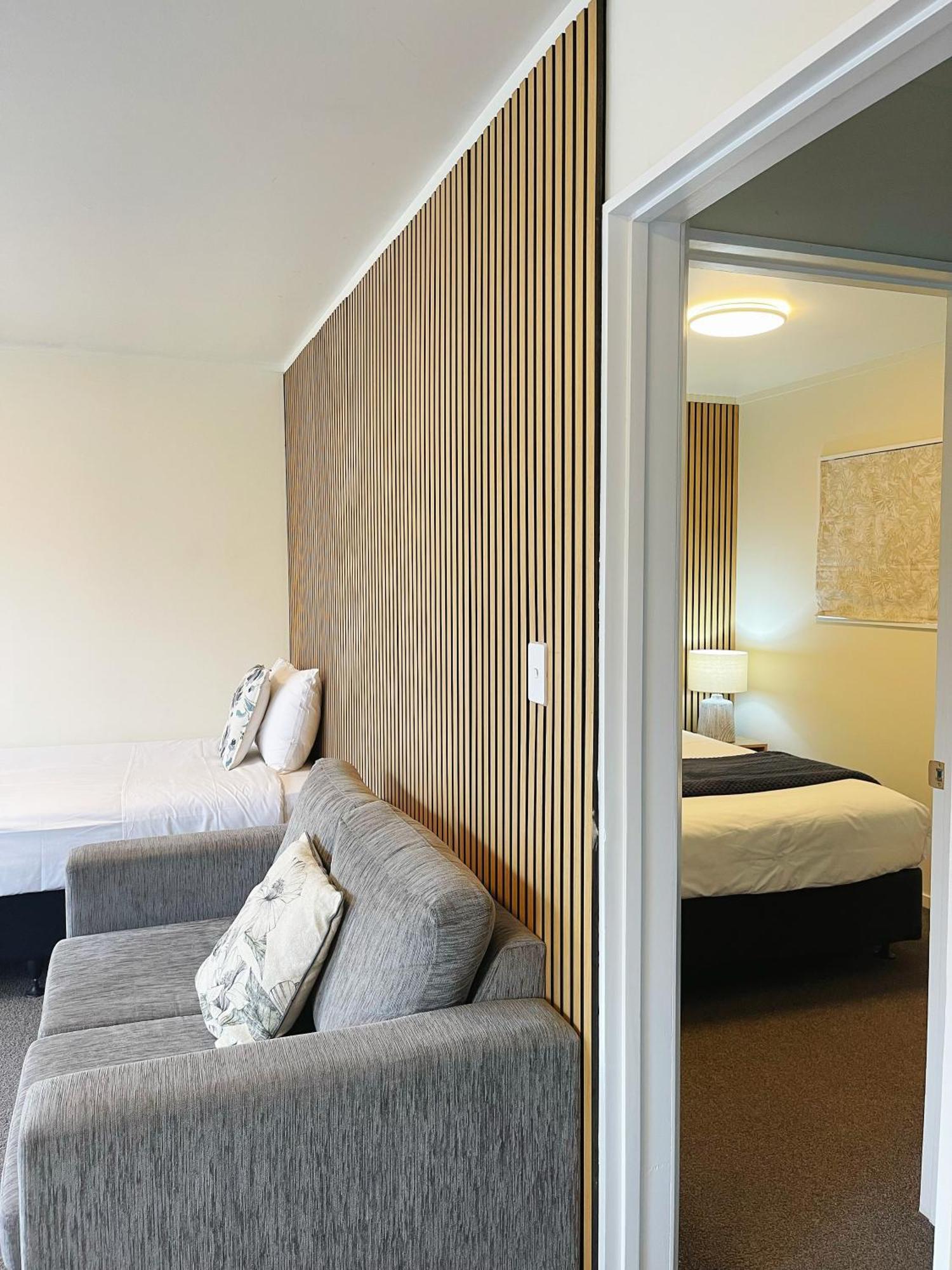 Summer Inn Motel Orewa Extérieur photo