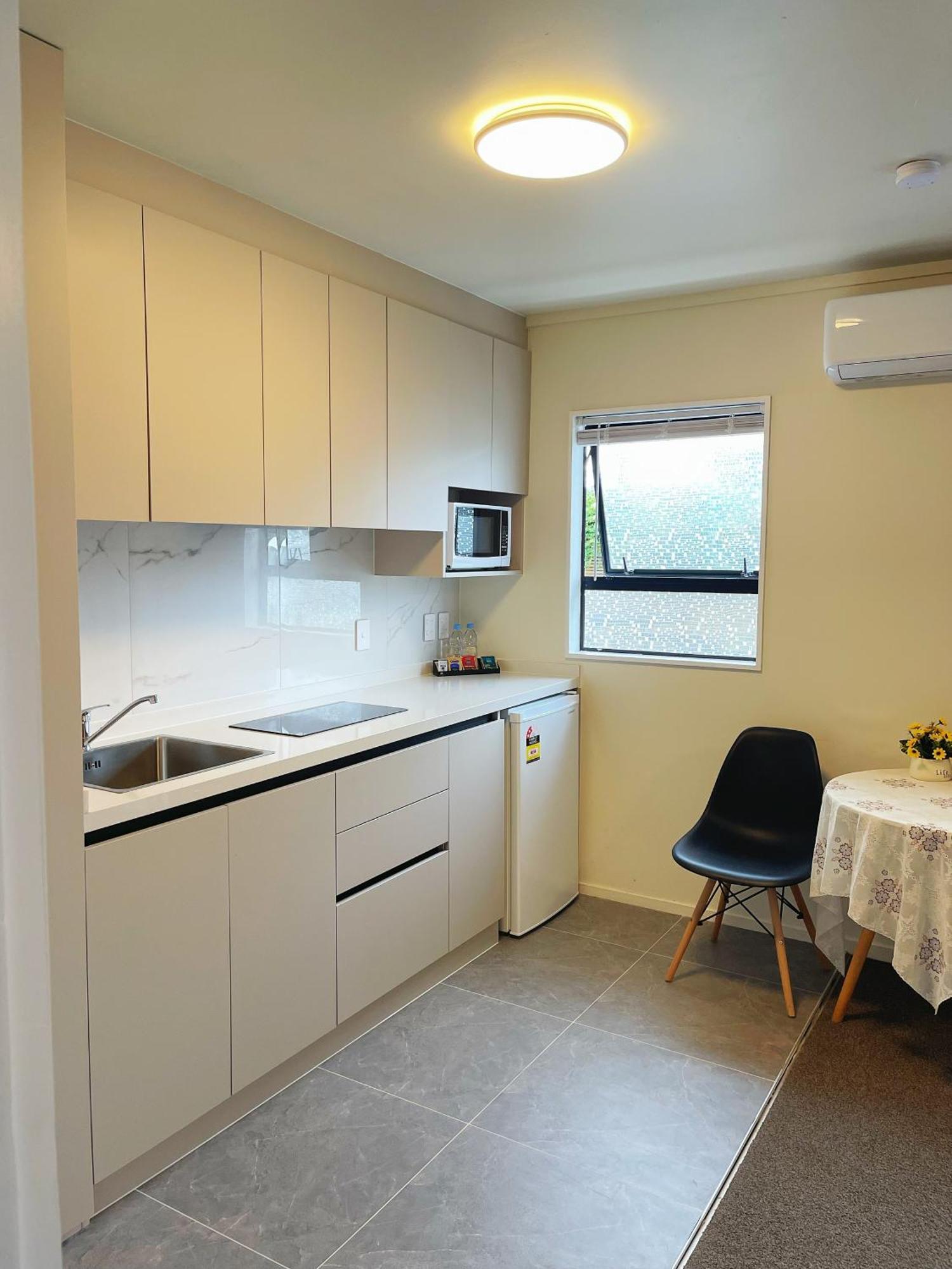 Summer Inn Motel Orewa Extérieur photo