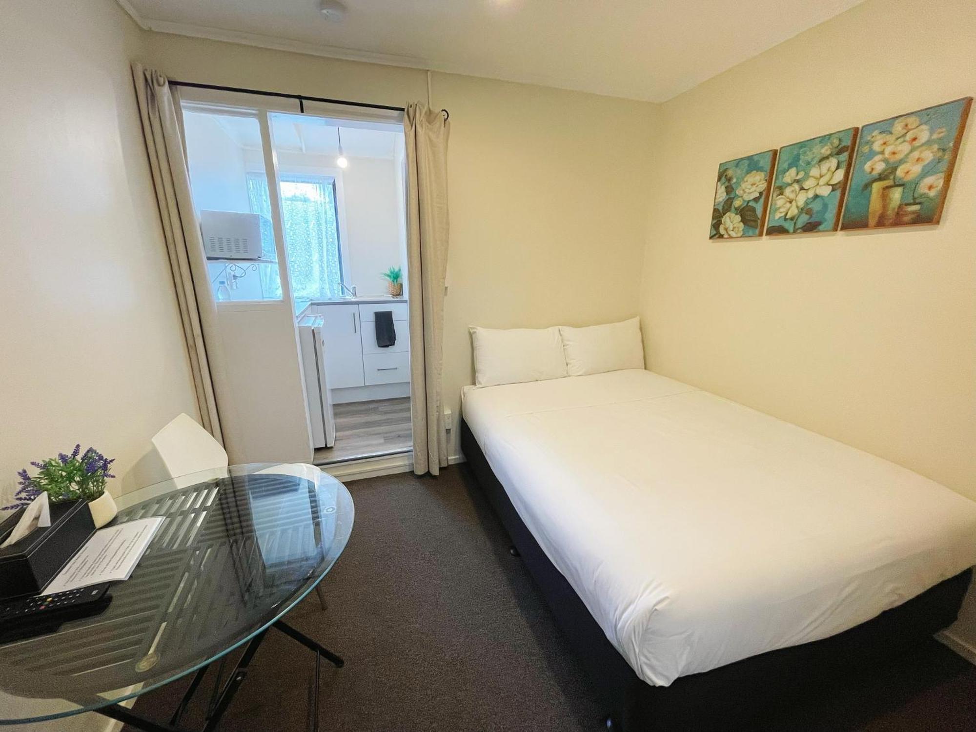 Summer Inn Motel Orewa Extérieur photo