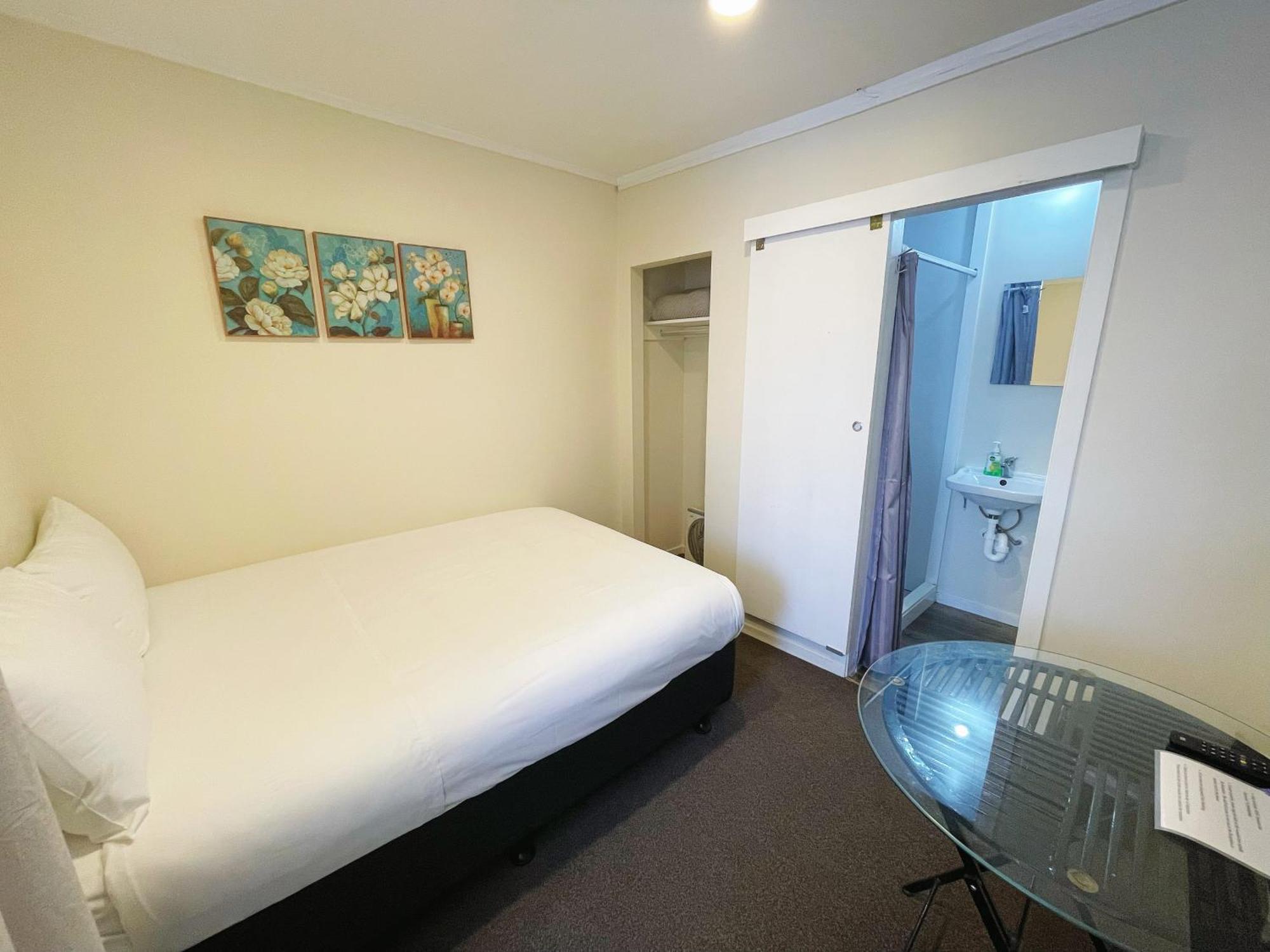 Summer Inn Motel Orewa Extérieur photo